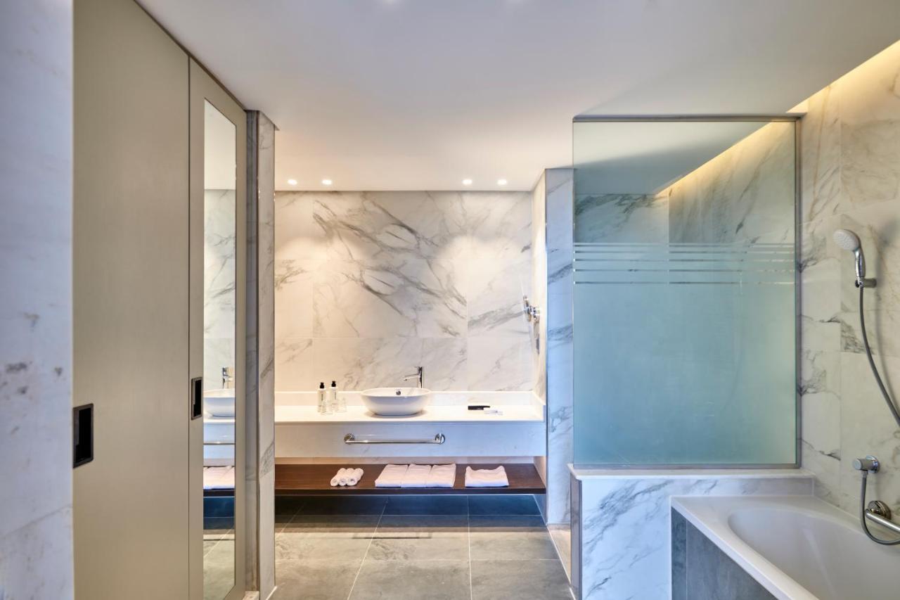 Crowne Plaza - West Cairo Arkan By Ihg 6th of October City ภายนอก รูปภาพ Bathroom
