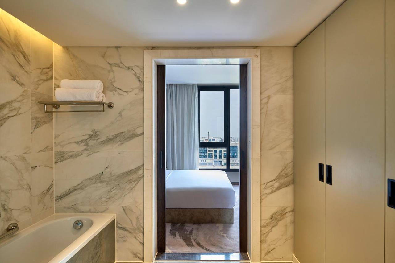 Crowne Plaza - West Cairo Arkan By Ihg 6th of October City ภายนอก รูปภาพ Bathroom